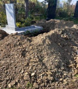 Организация похорон с могилой за 123 000 ₽.